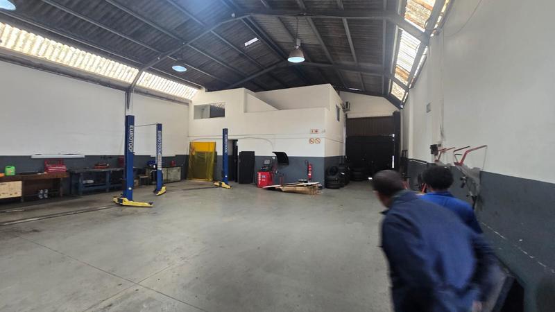 To Let Commercial Property for Rent in Montague Gardens Western Cape